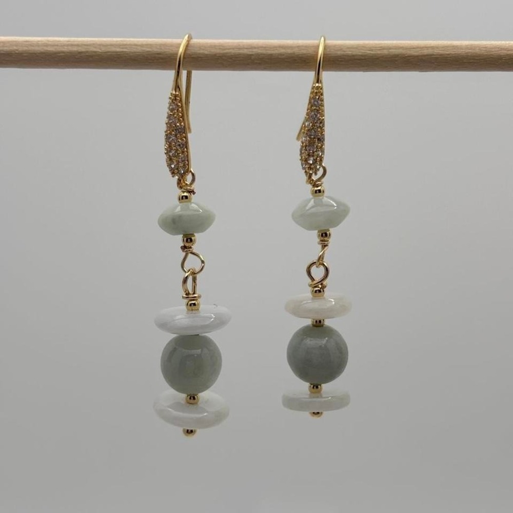 Burma‎ Jade with Gold Plated earring hooks Women's earrings - Picture 2 of 6